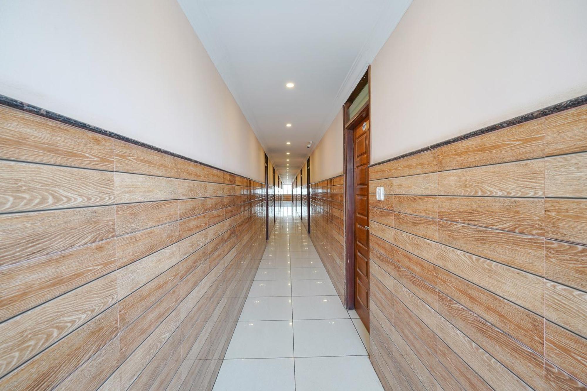 Fabhotel Bns Comforts Bangalore Eksteriør billede